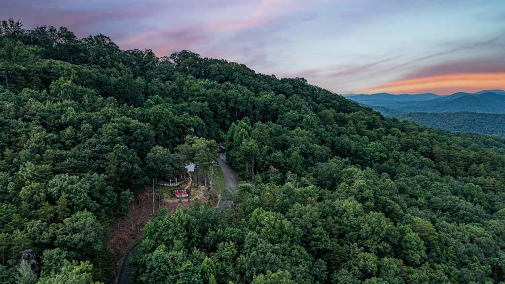 175 Cochise Road, Blue Ridge GA 30513 - Photo