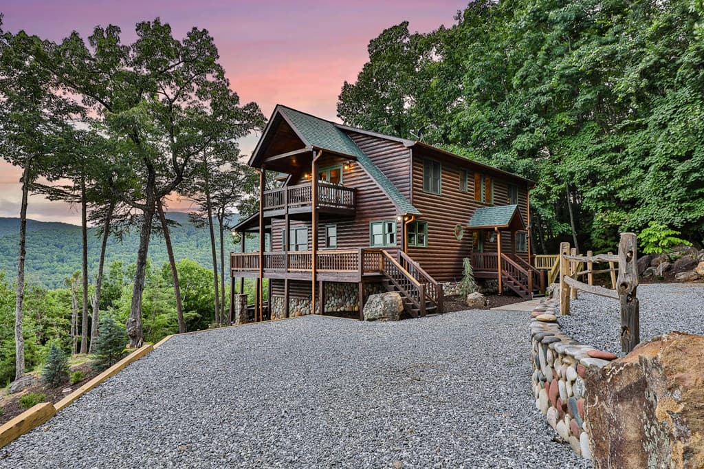 175 Cochise Road, Blue Ridge GA 30513 - Photo