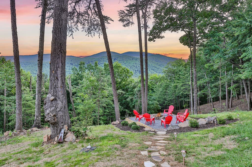 175 Cochise Road, Blue Ridge GA 30513 - Photo