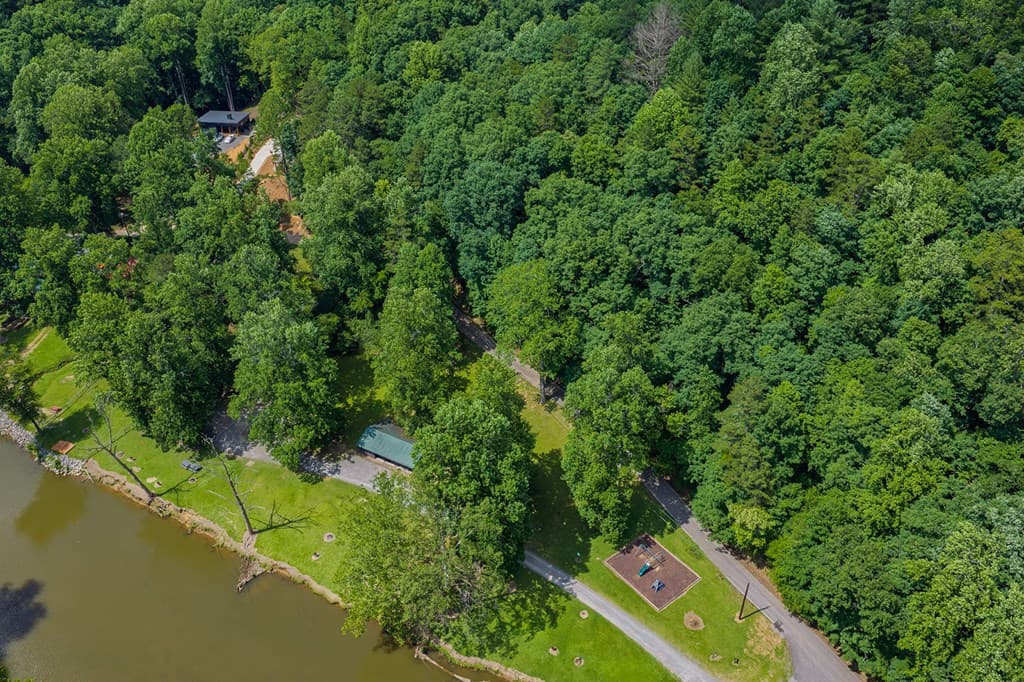 109 Edgewater Drive, Ellijay GA 30540 - Photo