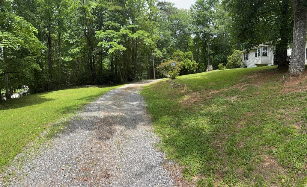 4064 Hwy 325, Blairsville GA 30512 - Photo