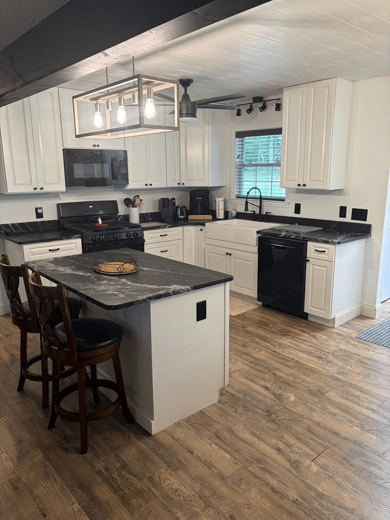 4064 Hwy 325, Blairsville GA 30512 - Photo