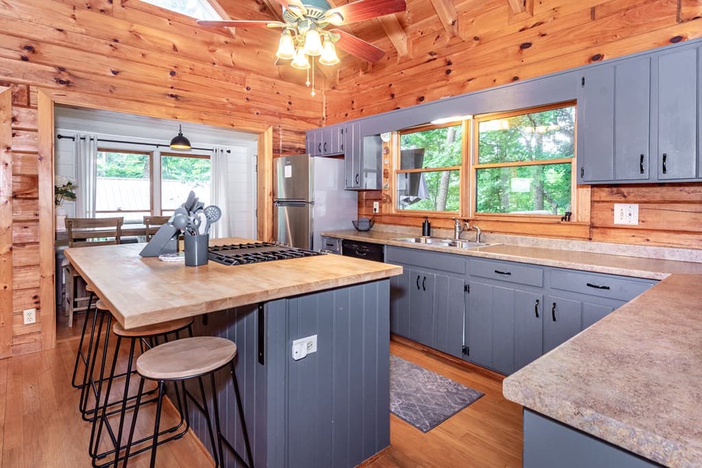 30 Maxwell Lane, Blue Ridge GA 30513 - Photo