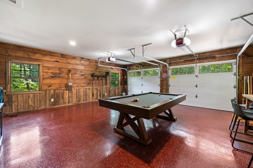 2634 Mountain Tops Road, Blue Ridge GA 30513 - Photo