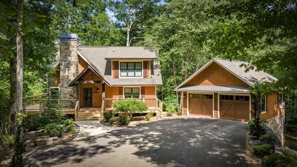 2634 Mountain Tops Road, Blue Ridge GA 30513 - Photo