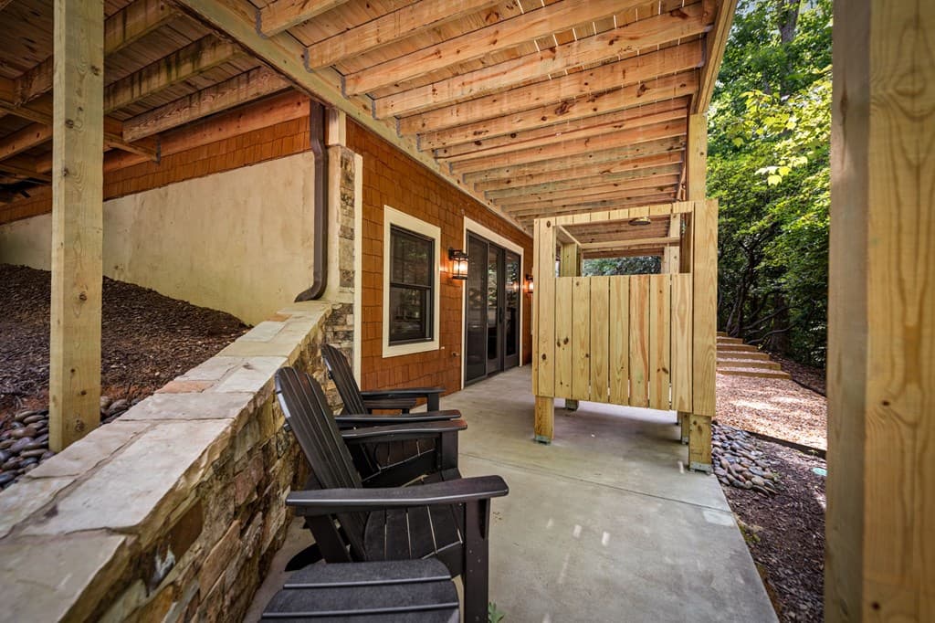 2634 Mountain Tops Road, Blue Ridge GA 30513 - Photo