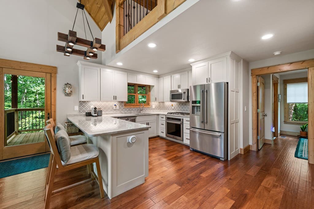 2634 Mountain Tops Road, Blue Ridge GA 30513 - Photo