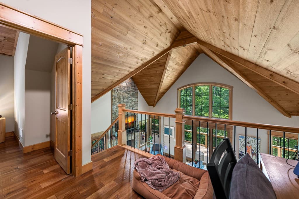 2634 Mountain Tops Road, Blue Ridge GA 30513 - Photo