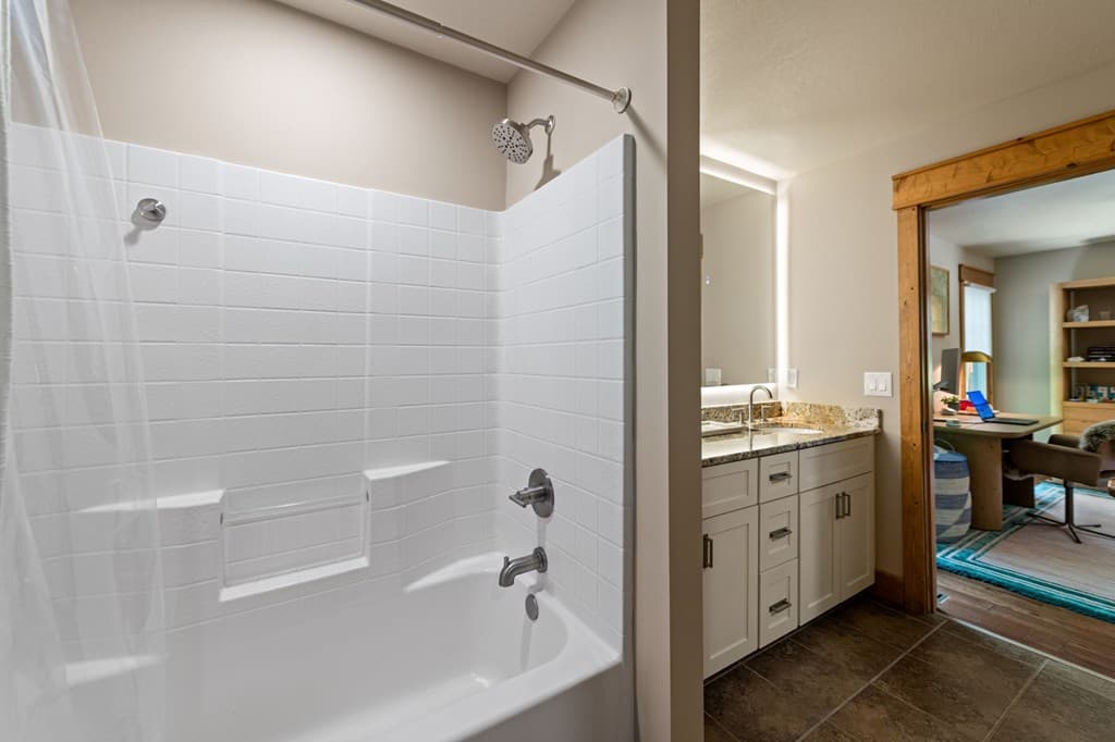 2634 Mountain Tops Road, Blue Ridge GA 30513 - Photo