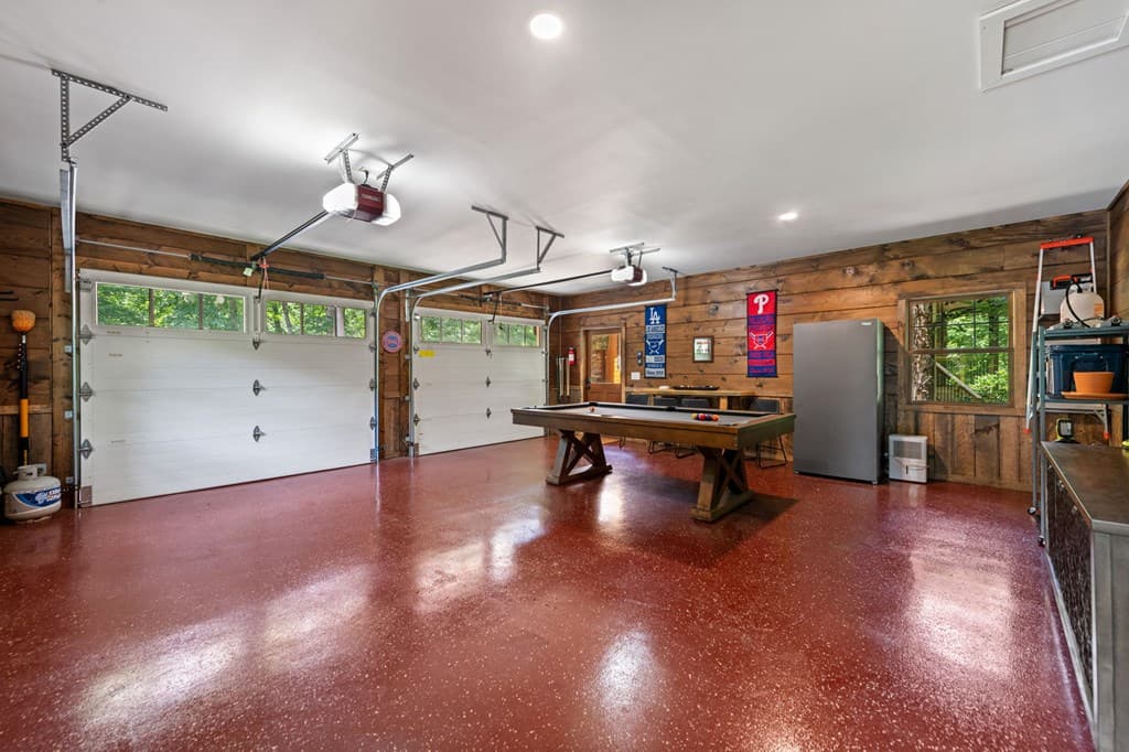 2634 Mountain Tops Road, Blue Ridge GA 30513 - Photo