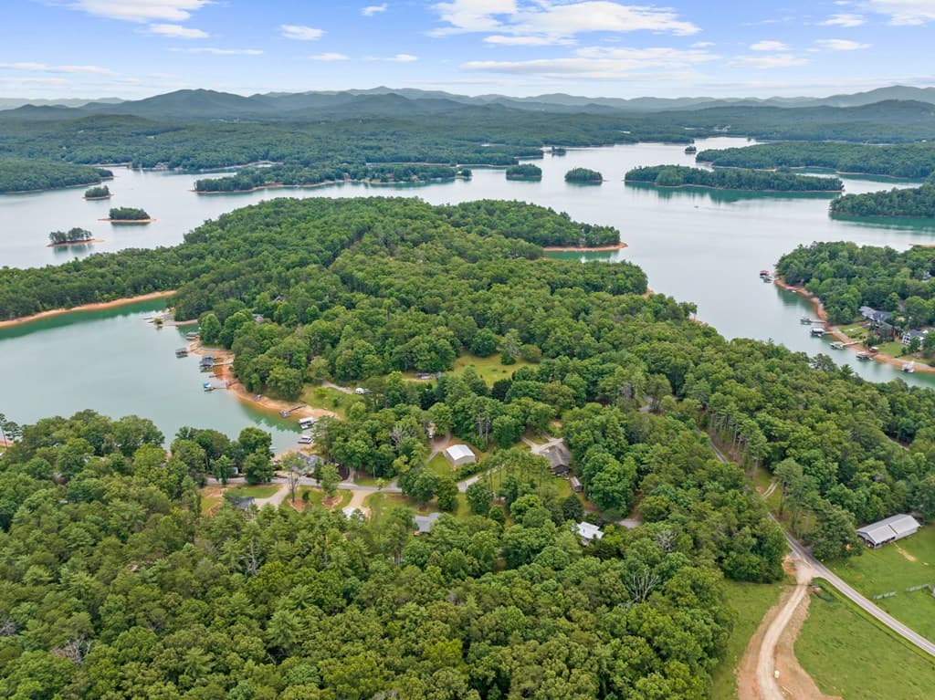27 Medford Lane, Blairsville GA 30512 - Photo