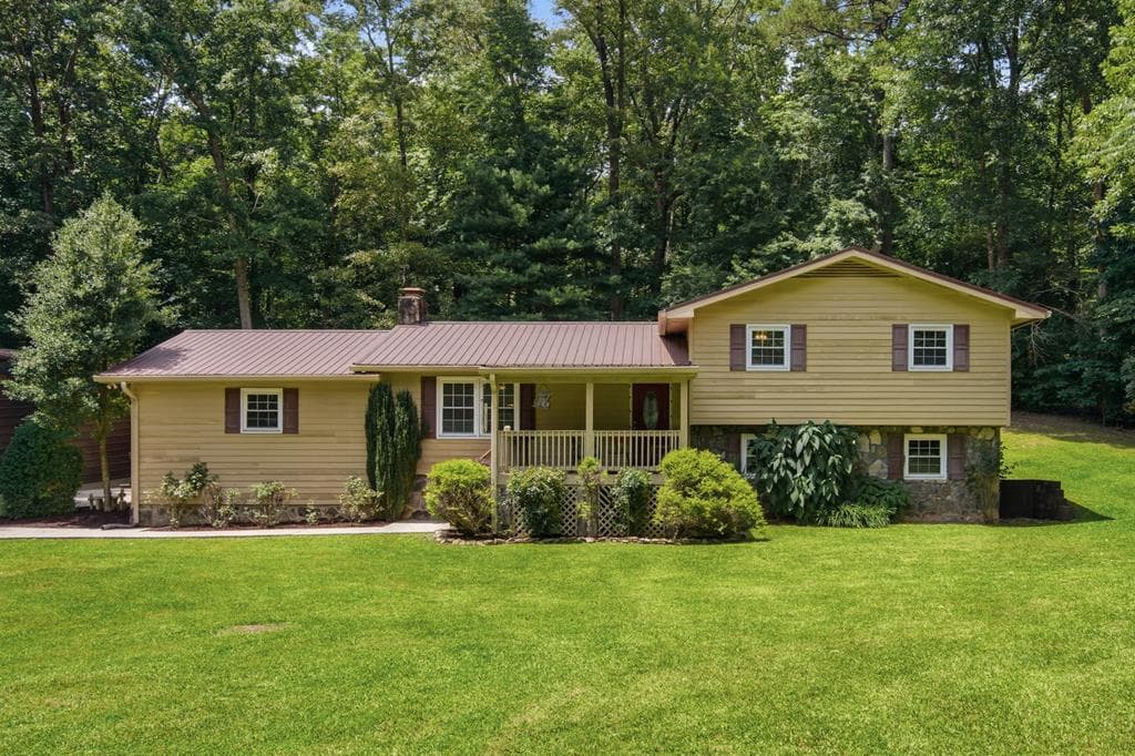 2982 W Hwy 382w, Ellijay GA 30734 - Primary photo
