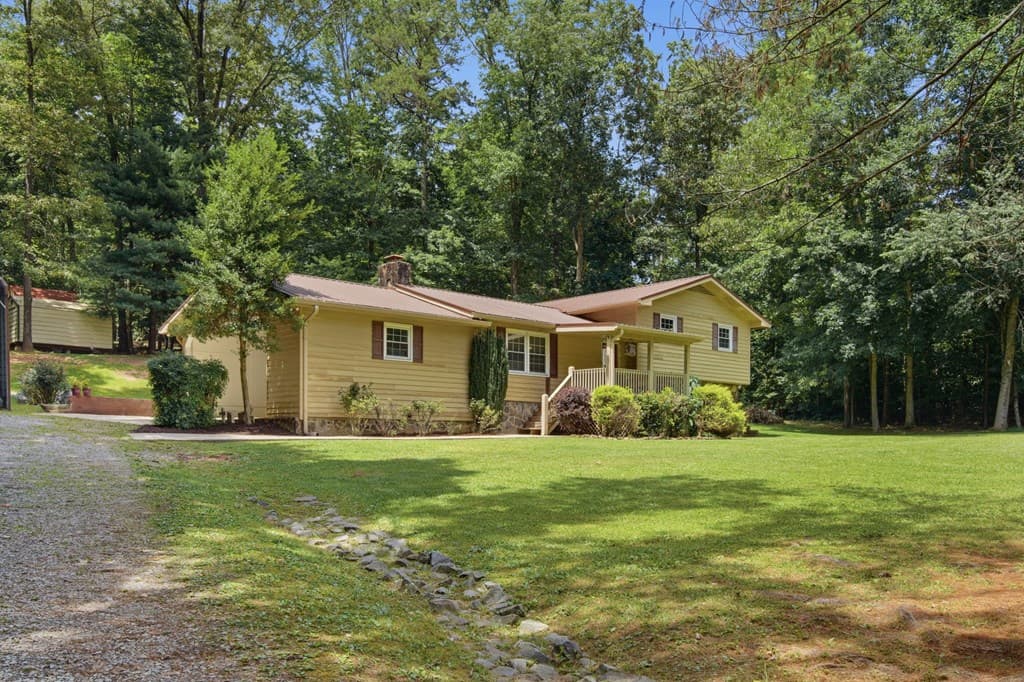 2982 W Hwy 382w, Ellijay GA 30734 - Photo