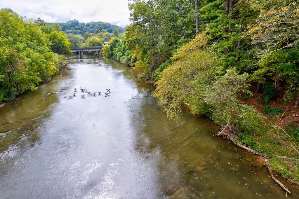 99&102R Ponca Court, Ellijay GA 30540 - Photo