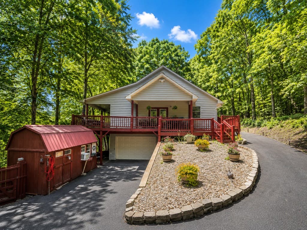 1116 Robertson Circle, Blairsville GA 30512 - Photo