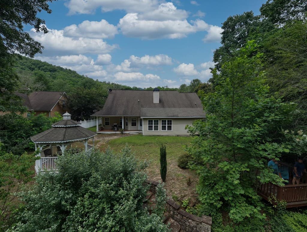 2187 Big Pine Drive, Hiawassee GA 30546 - Photo