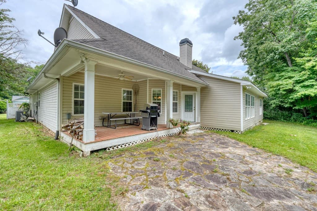 2187 Big Pine Drive, Hiawassee GA 30546 - Photo