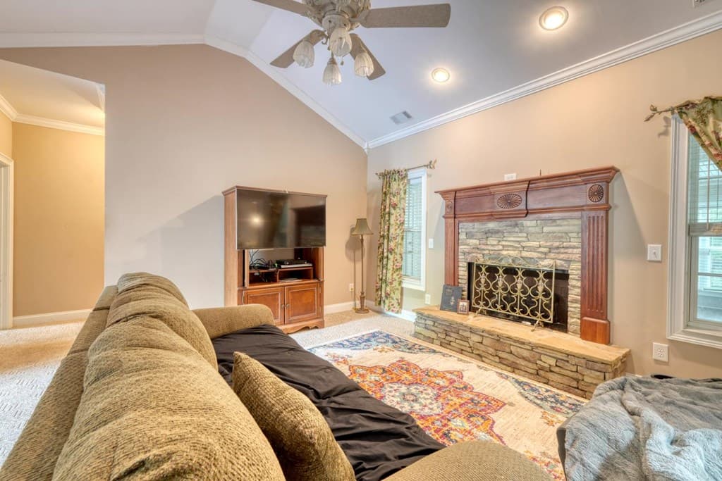 2187 Big Pine Drive, Hiawassee GA 30546 - Photo