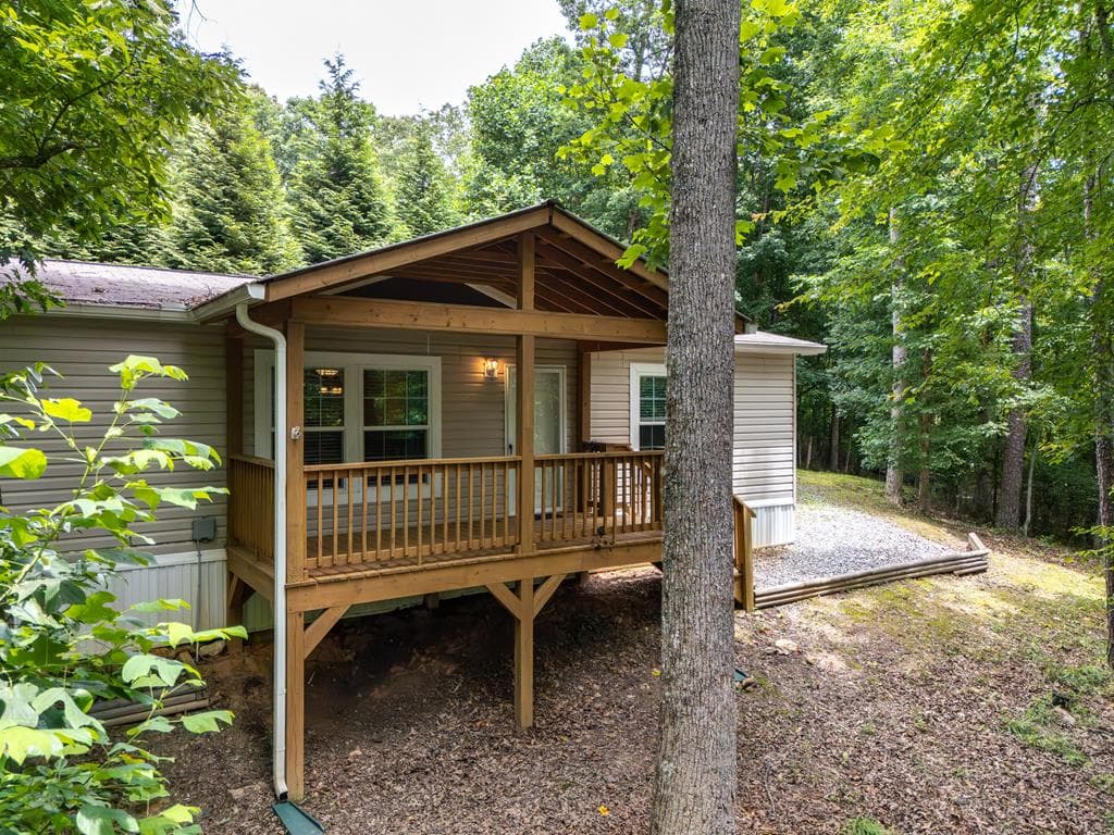 37 Red Wolf Trail, Blairsville GA 30512 - Primary photo