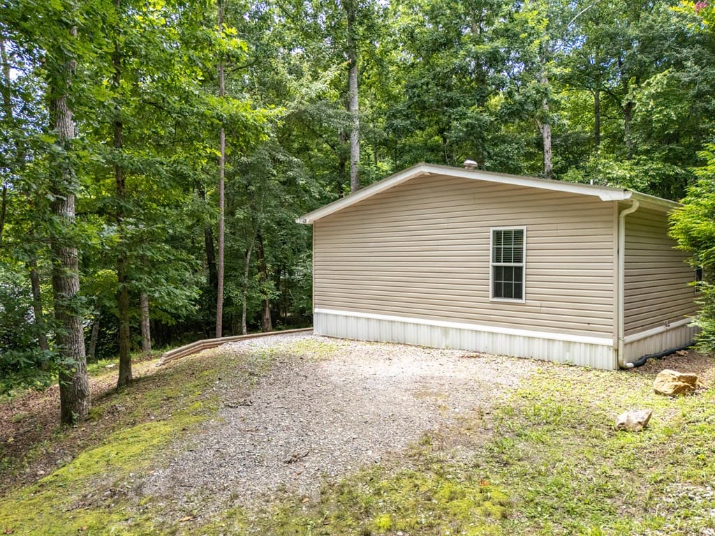 37 Red Wolf Trail, Blairsville GA 30512 - Photo