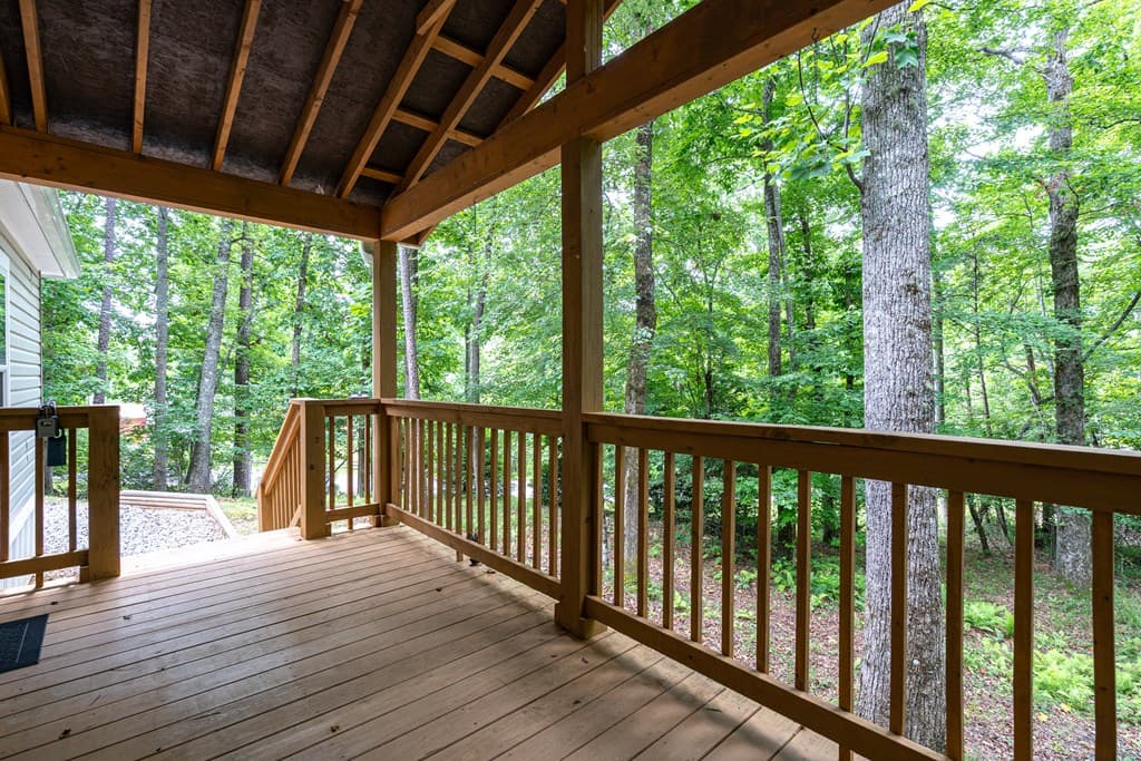 37 Red Wolf Trail, Blairsville GA 30512 - Photo
