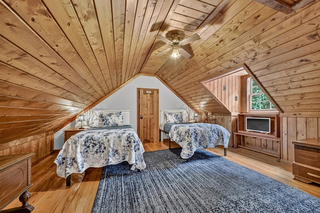 98 Bear Lane, Blue Ridge GA 30513 - Photo