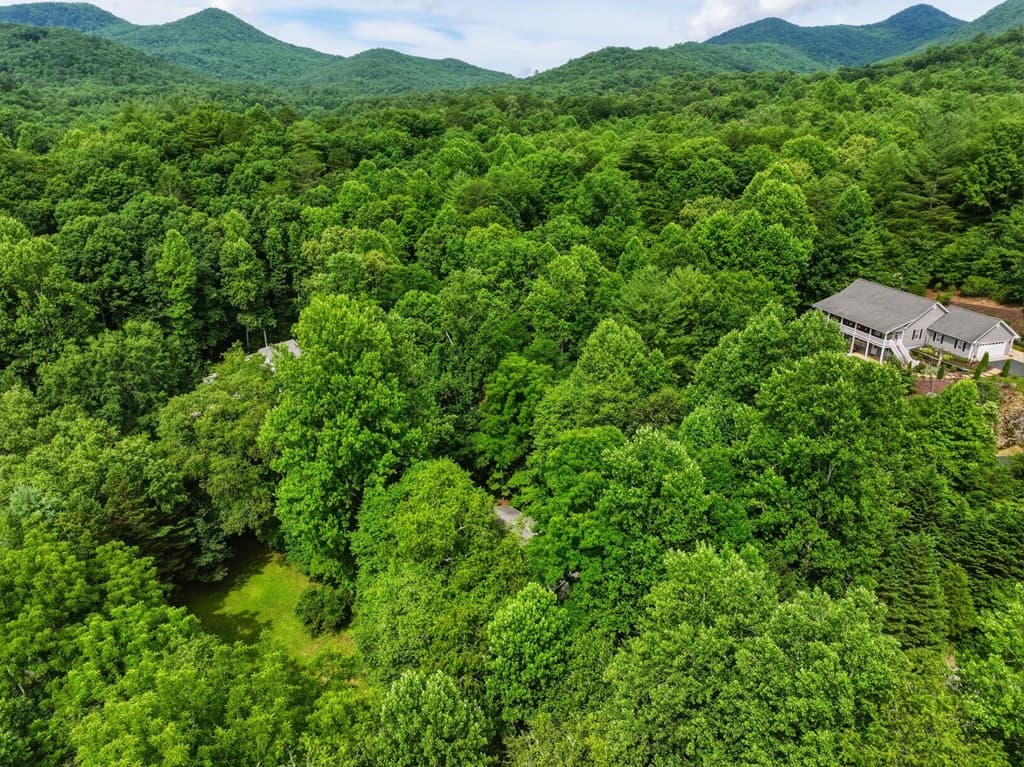 767 Ashley Circle, Blairsville GA 30512 - Photo