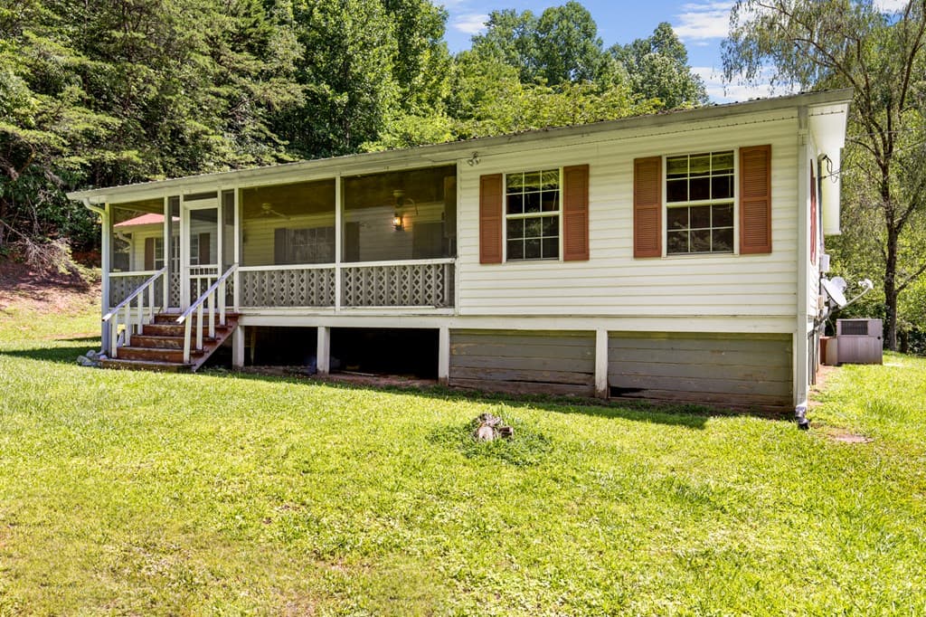 51 Haddock Drive, Blue Ridge GA 30513 - Photo