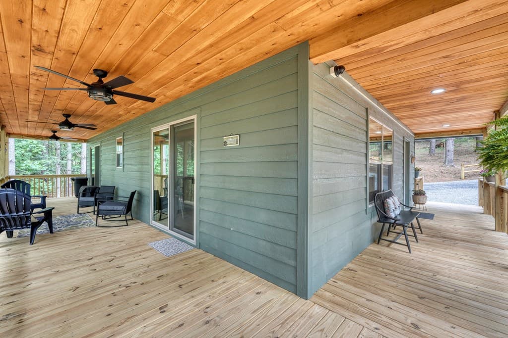 124 Lakeside Estates Drive, Hayesville NC 28904 - Photo
