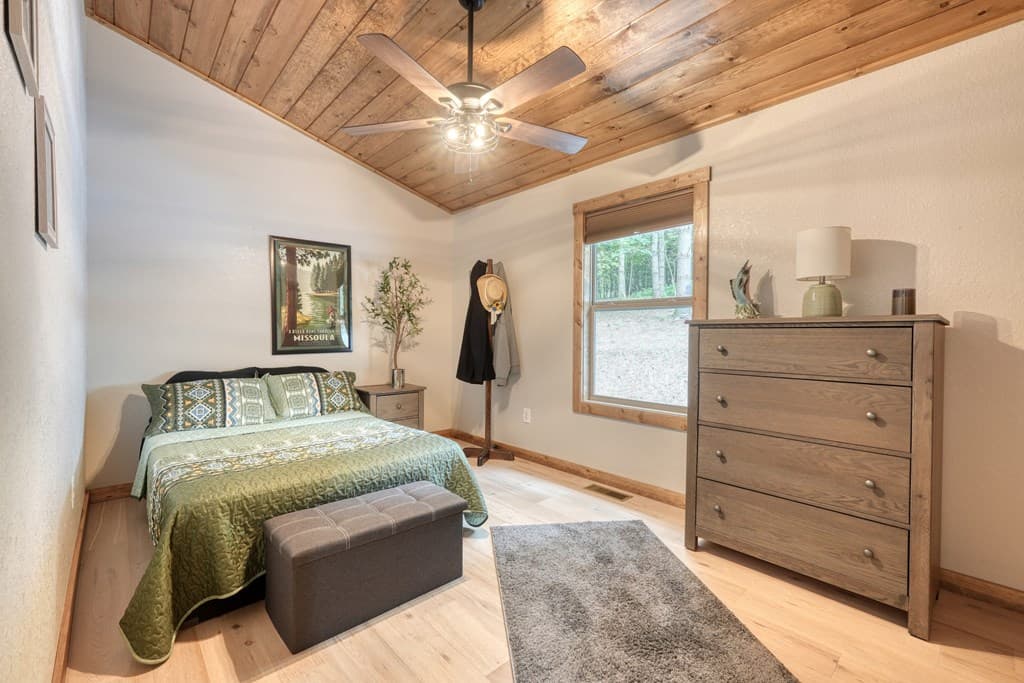 124 Lakeside Estates Drive, Hayesville NC 28904 - Photo