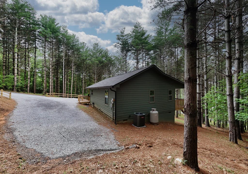 124 Lakeside Estates Drive, Hayesville NC 28904 - Photo