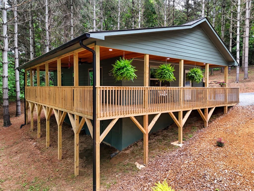 124 Lakeside Estates Drive, Hayesville NC 28904 - Photo
