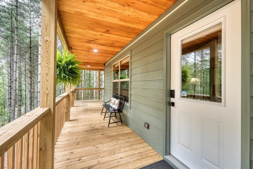 124 Lakeside Estates Drive, Hayesville NC 28904 - Photo