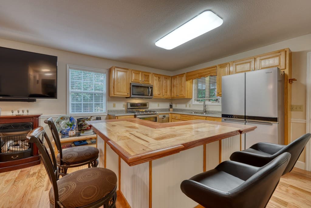 2228 Walls Mountain Road, Hiawassee GA 30546 - Photo
