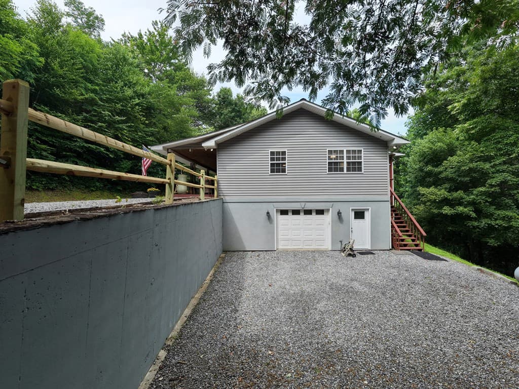 2228 Walls Mountain Road, Hiawassee GA 30546 - Photo