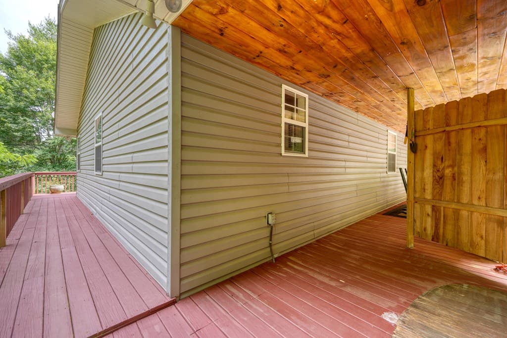 2228 Walls Mountain Road, Hiawassee GA 30546 - Photo