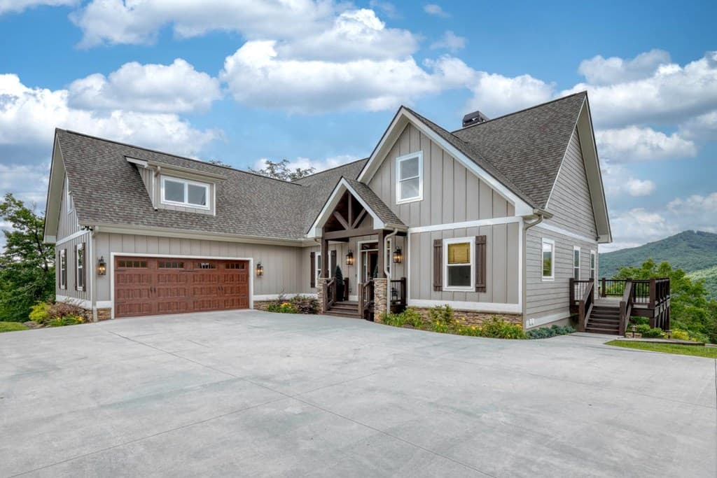 2368 Haven Heights Road, Hiawassee GA 30546 - Photo