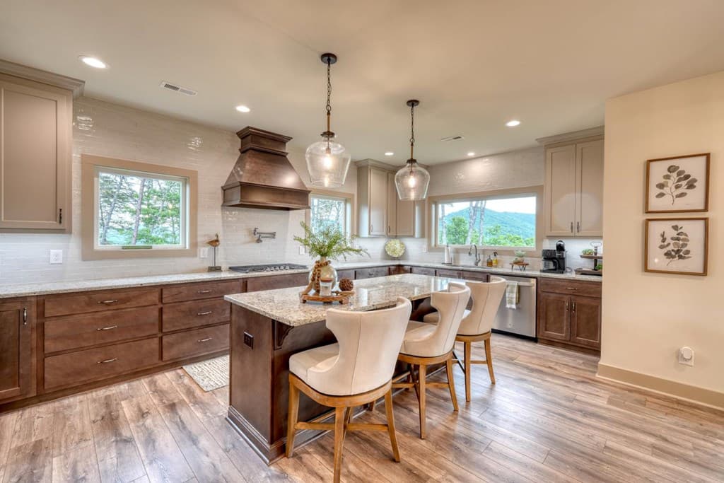 2368 Haven Heights Road, Hiawassee GA 30546 - Photo