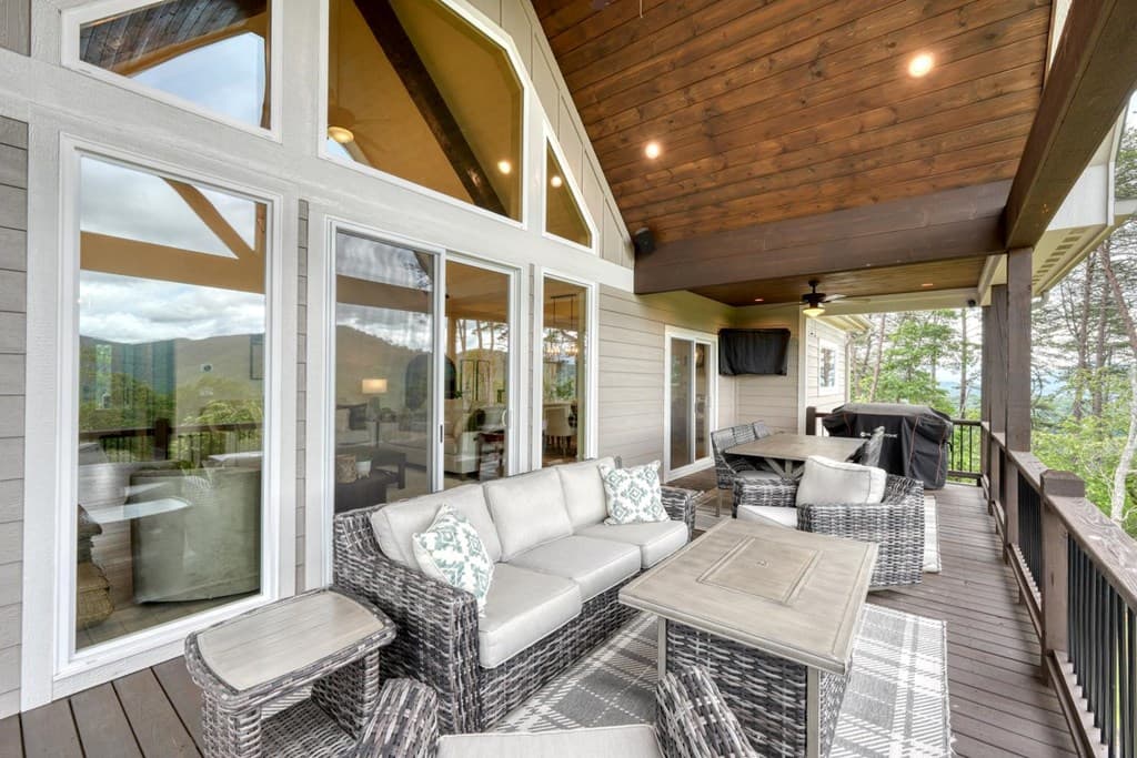 2368 Haven Heights Road, Hiawassee GA 30546 - Photo