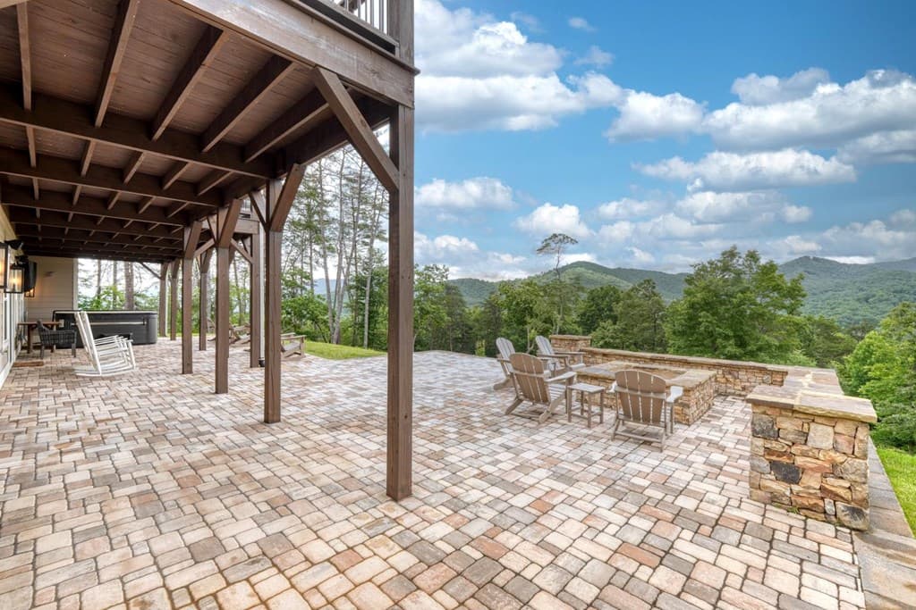 2368 Haven Heights Road, Hiawassee GA 30546 - Photo