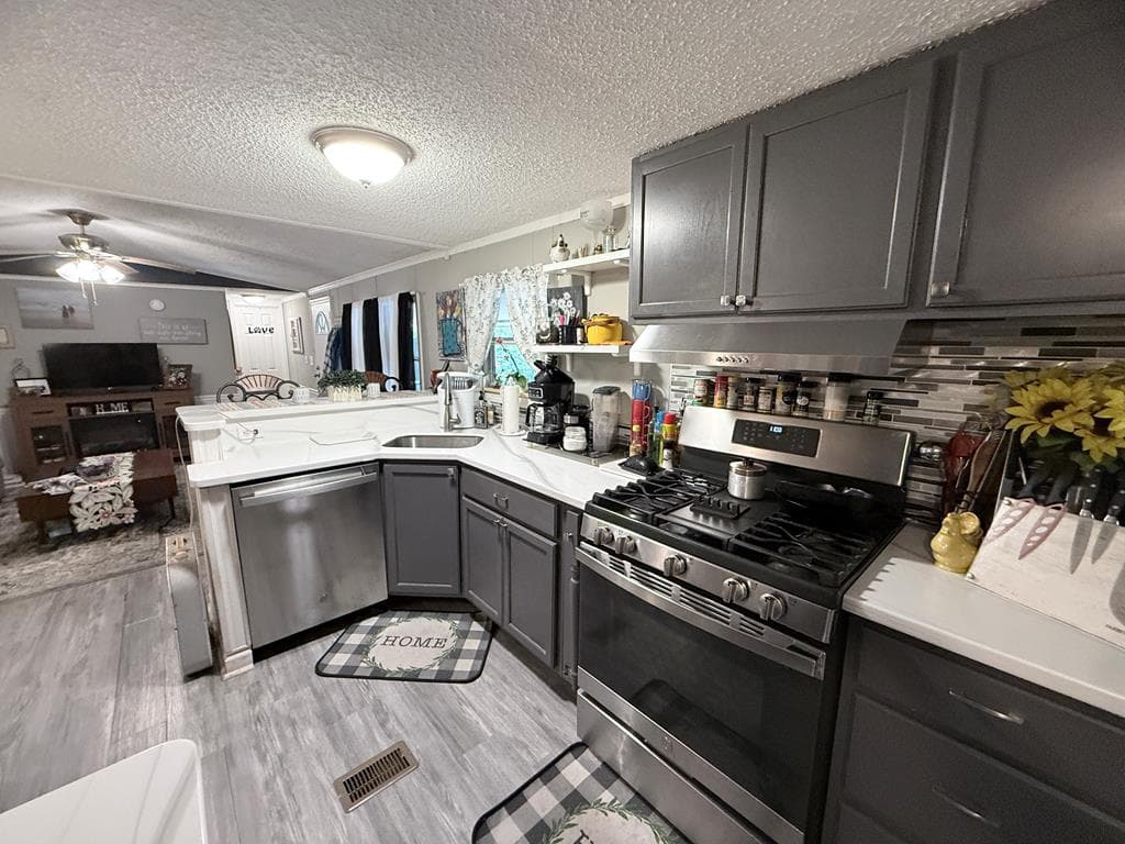 754 Ruby Lake Drive, Hiawassee GA 30546 - Photo