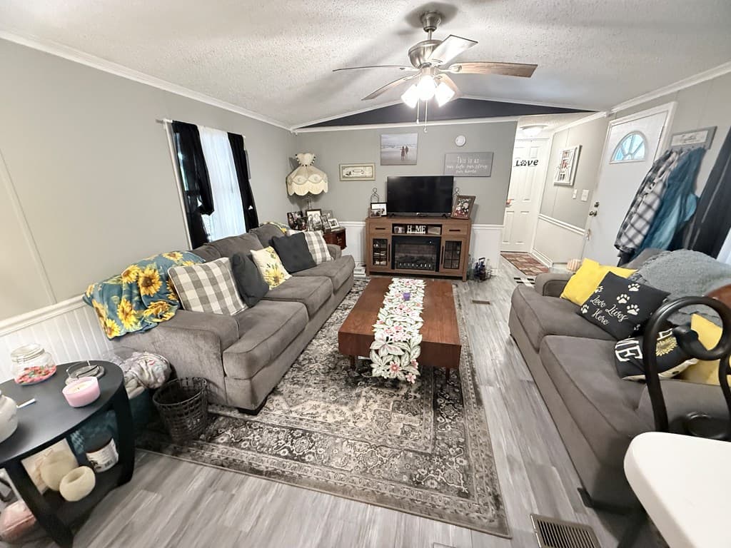 754 Ruby Lake Drive, Hiawassee GA 30546 - Photo