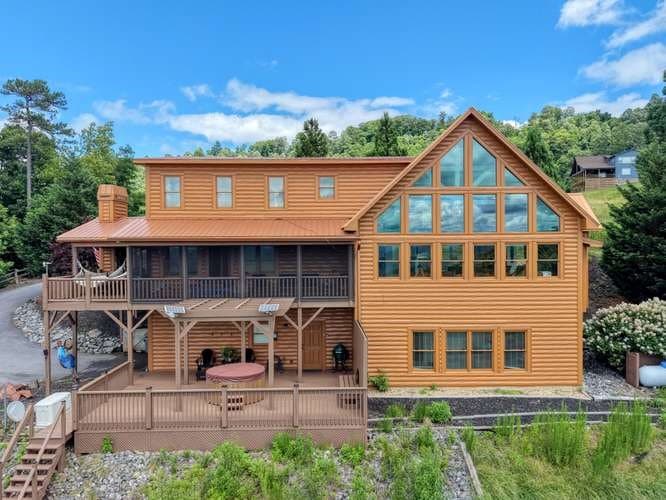 628 Madison Lane, Brasstown NC 28902 - Photo