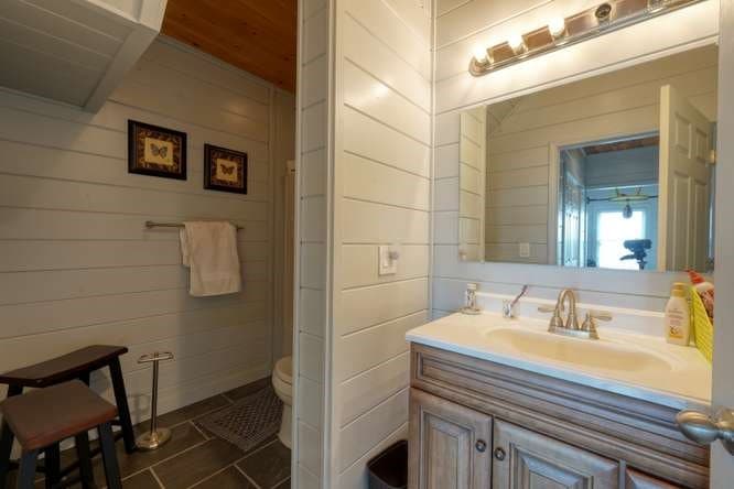 628 Madison Lane, Brasstown NC 28902 - Photo