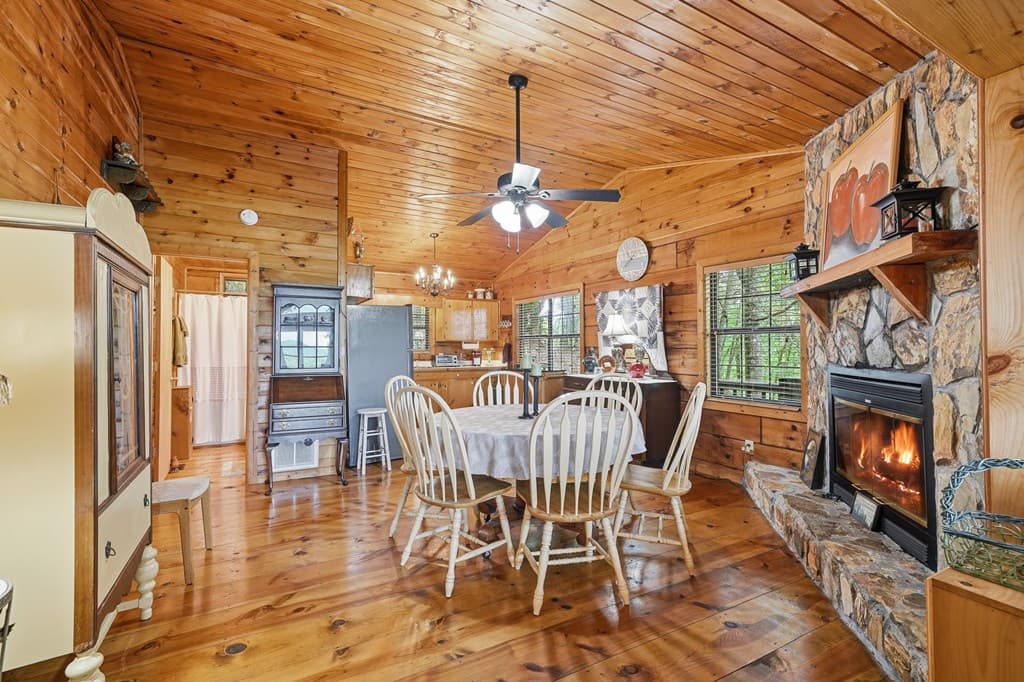 600 Cohutta Mountain Road, Blue Ridge GA 30513 - Photo