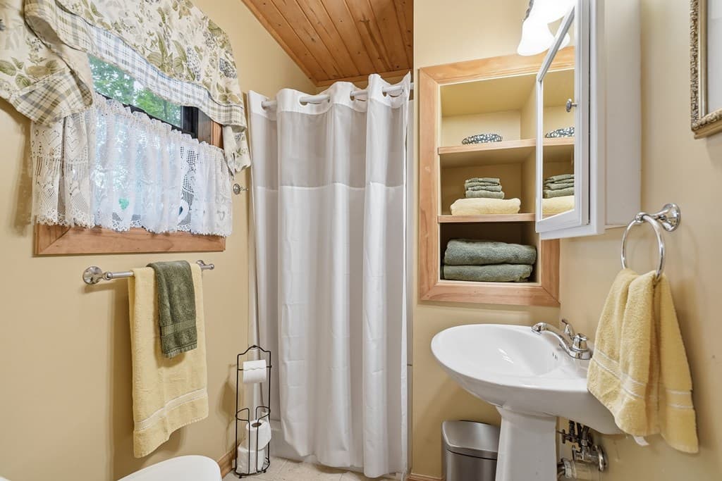 600 Cohutta Mountain Road, Blue Ridge GA 30513 - Photo