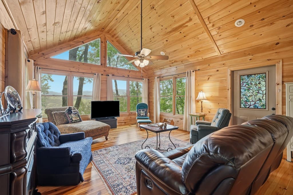 600 Cohutta Mountain Road, Blue Ridge GA 30513 - Photo