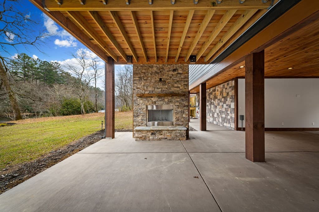 494 Riverbend Manor, Blue Ridge GA 30513 - Photo