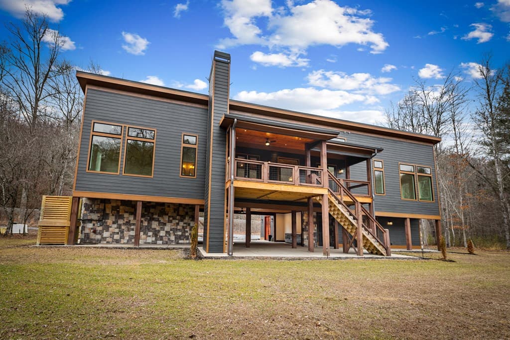 494 Riverbend Manor, Blue Ridge GA 30513 - Photo