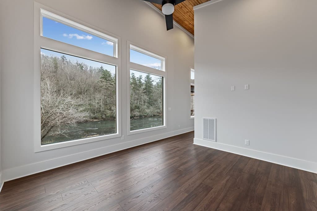 494 Riverbend Manor, Blue Ridge GA 30513 - Photo
